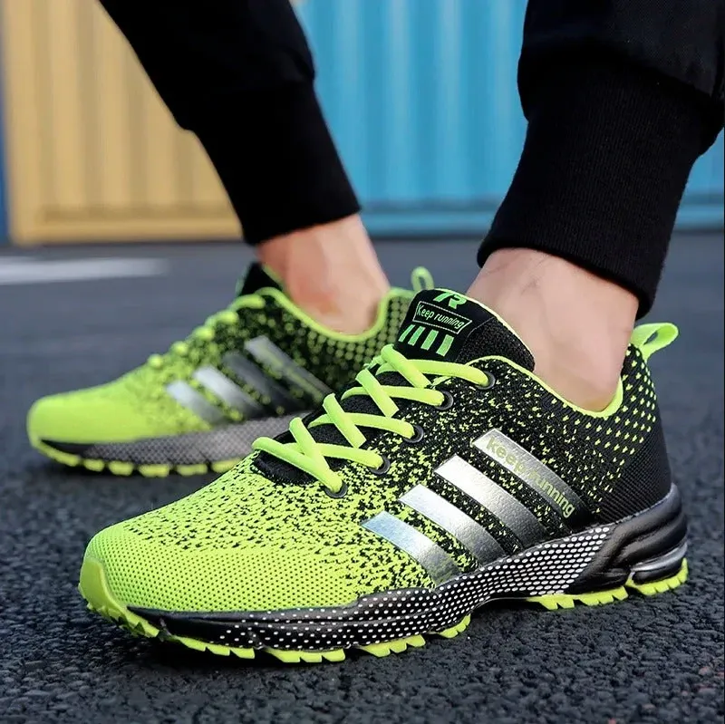 Comfortable running shoes for men for dynamic running training