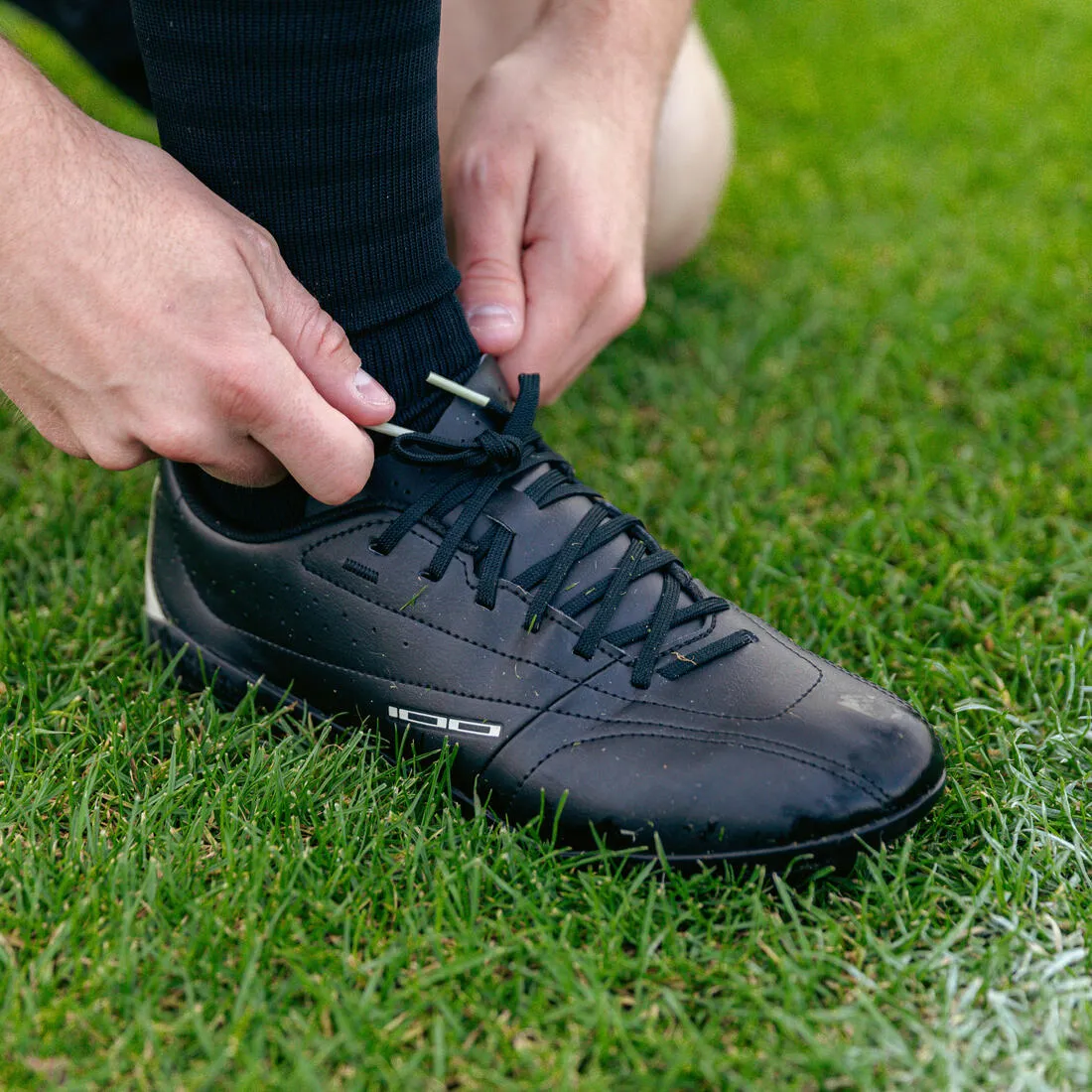 Football Boots 100 MG - Black