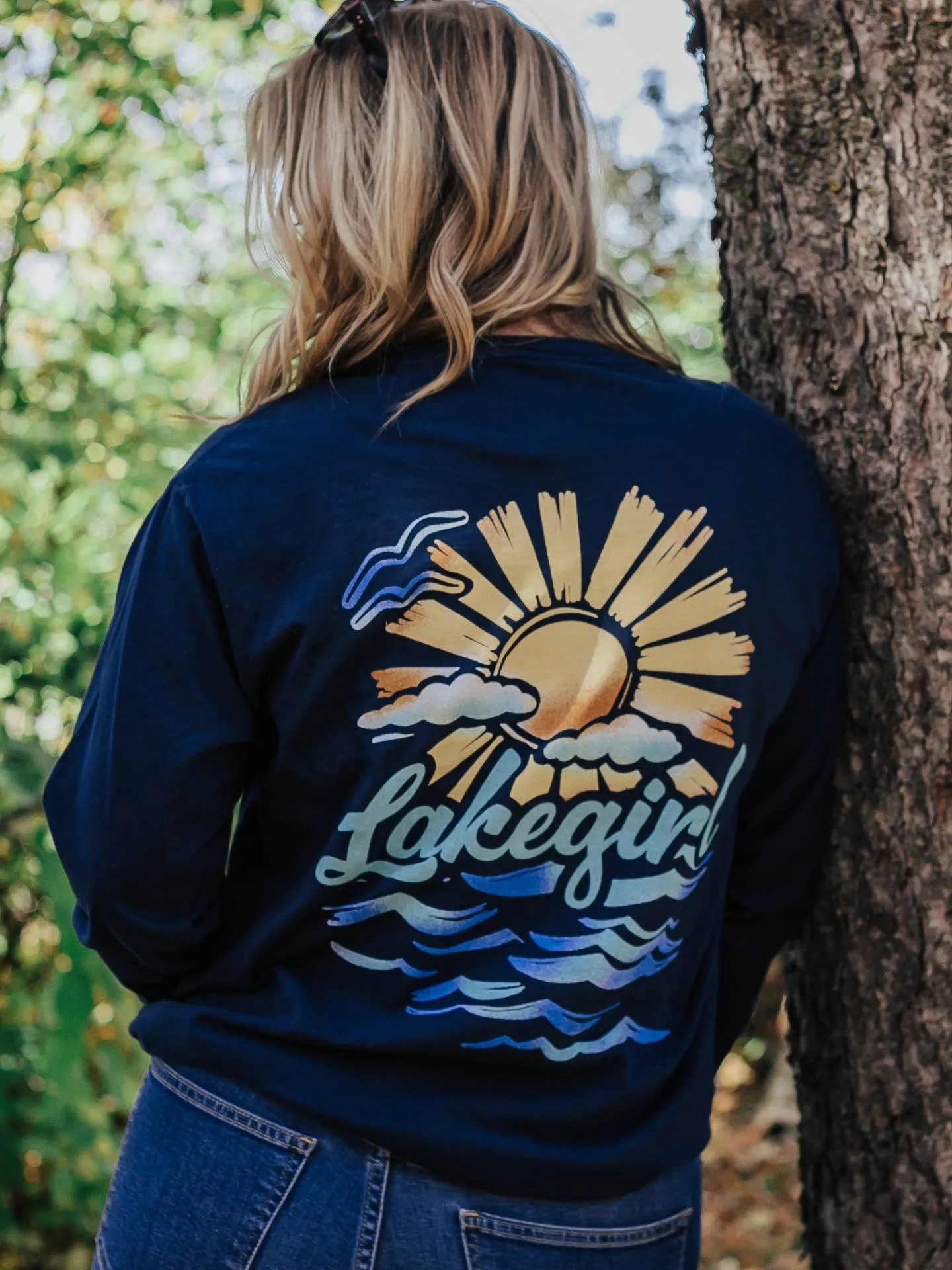LakeGirl Sunset Long Sleeve Graphic Tee
