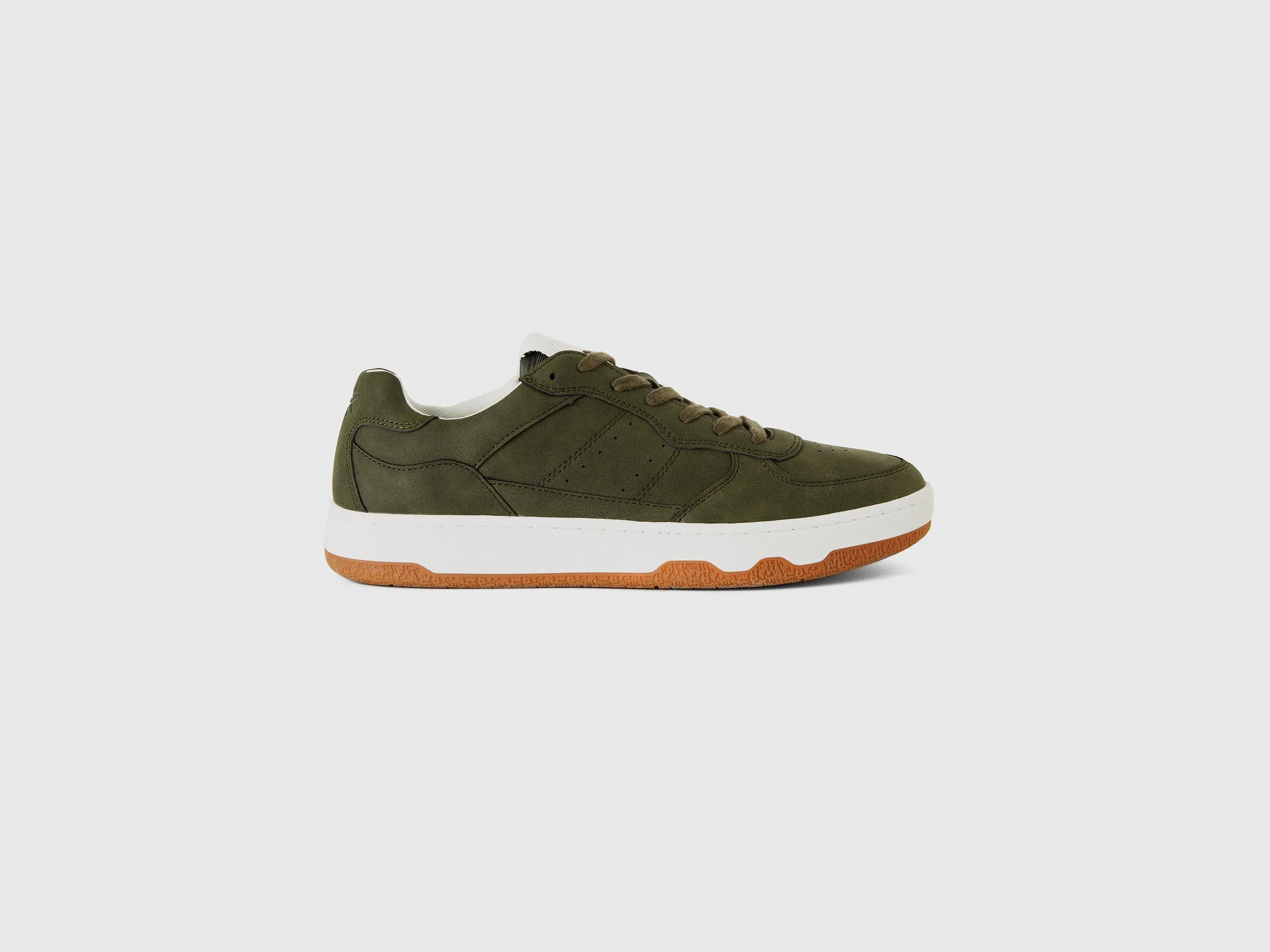MILITARY GREEN LOW-TOP SNEAKERS