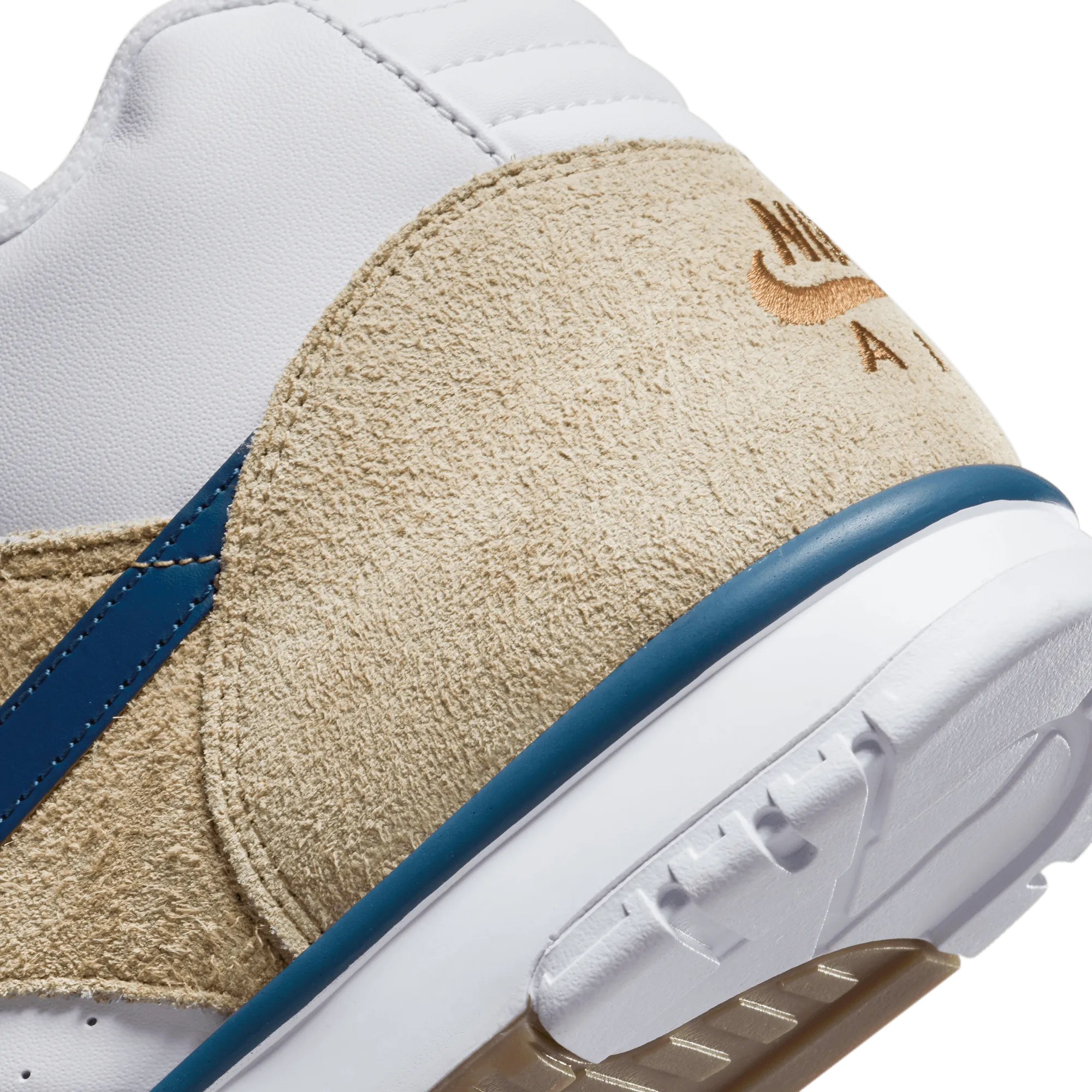 NIKE AIR TRAINER 1