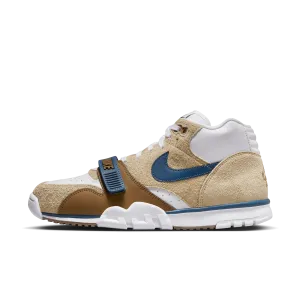NIKE AIR TRAINER 1