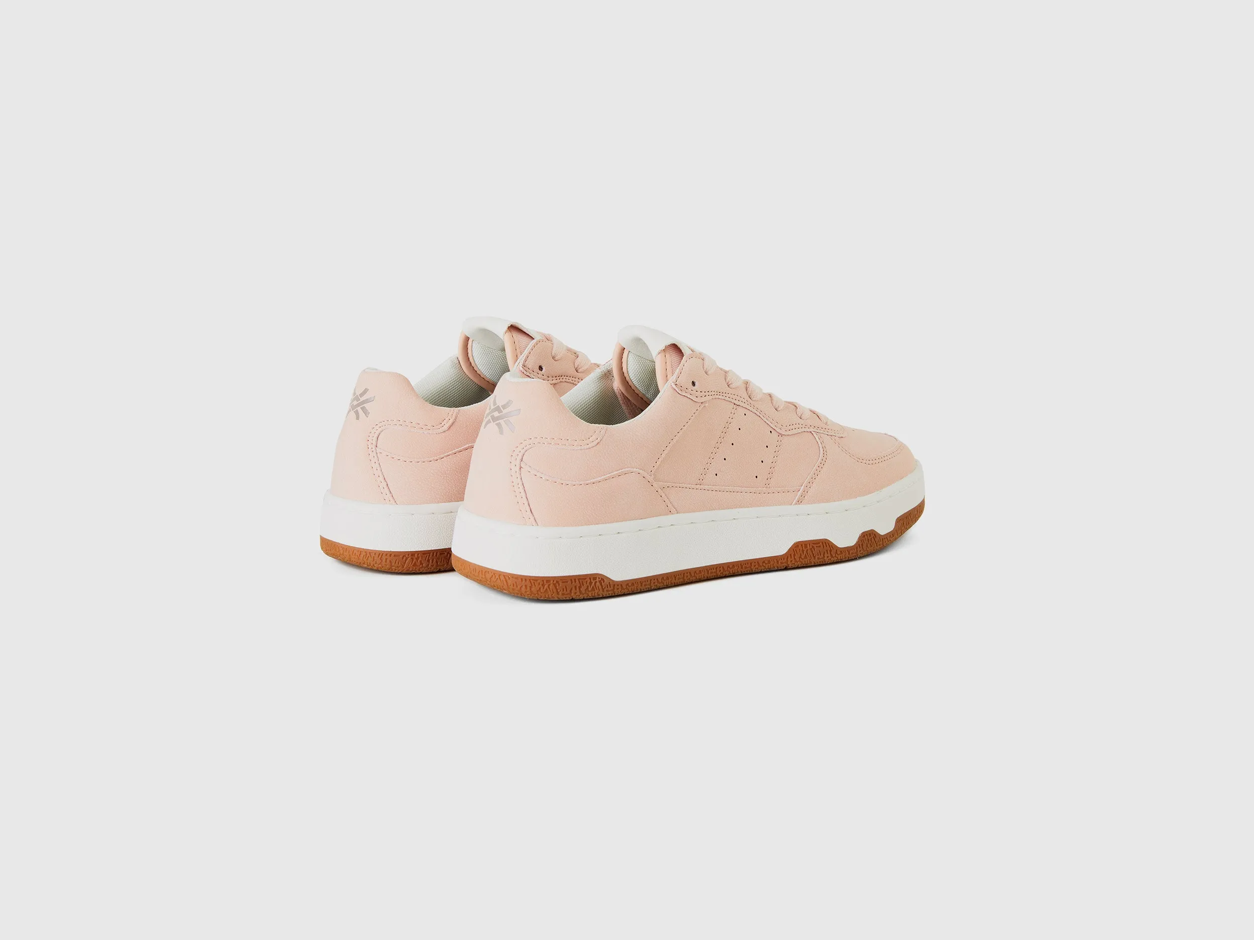 PINK LOW-TOP SNEAKERS