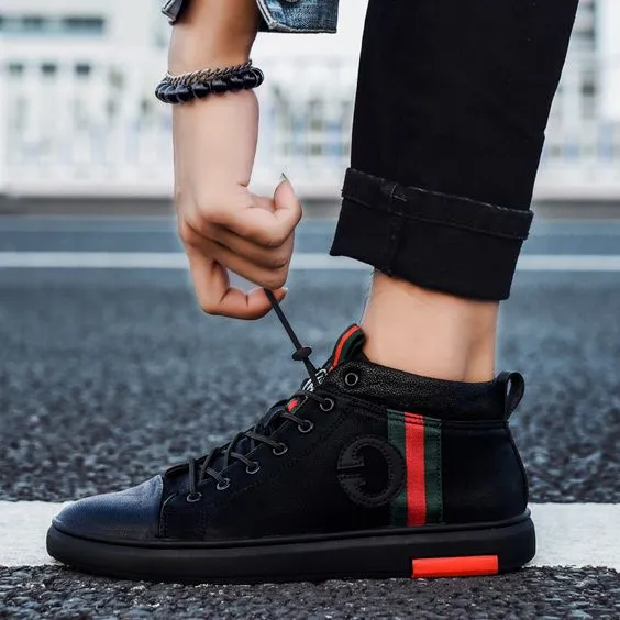 Trendy British Black High Top Shoes