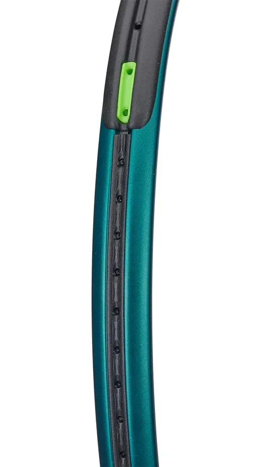 Wilson Blade 98 16x19 v9 (305g) Tennis Racket - 2024 NEW ARRIVAL