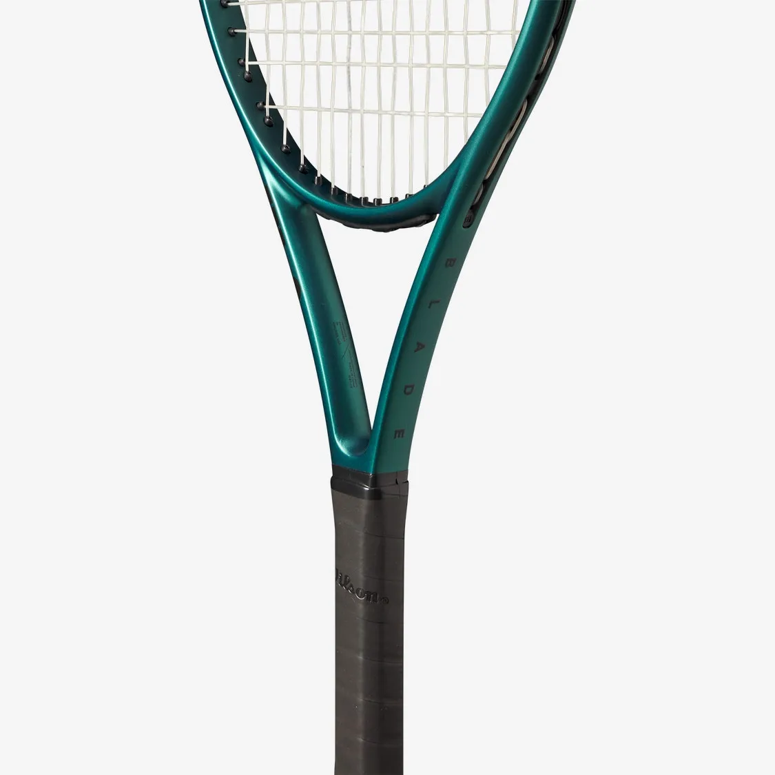 Wilson Blade Junior 25 V9 Tennis Racket