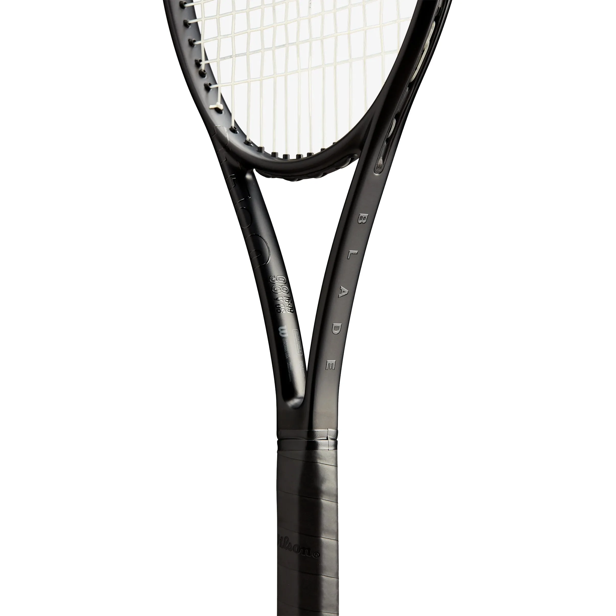 Wilson Noir Blade 98 (16x19) v8 Tennis Racket